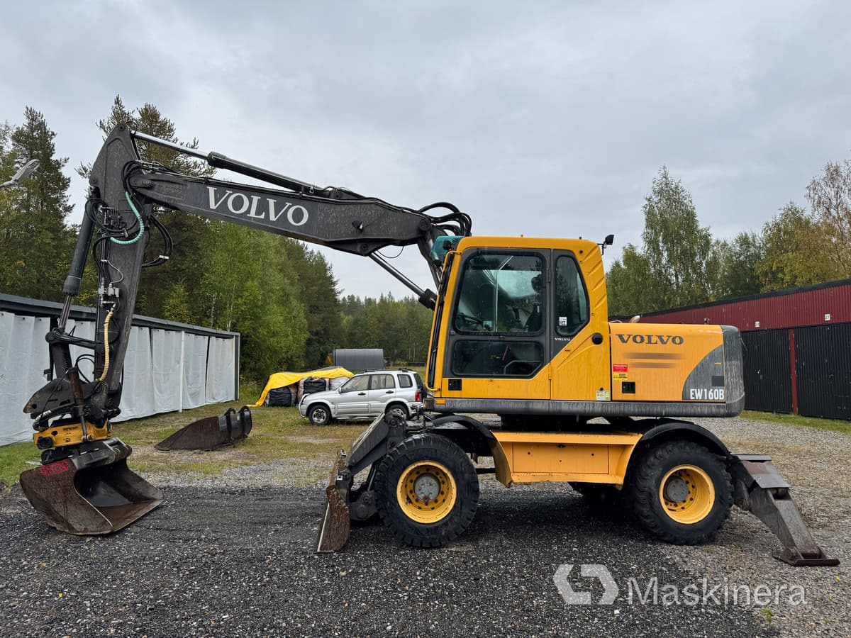 Hjulgrävare Volvo EW160B med tillbehör - حفارات زحافة: صور 2 Hjulgrävare Volvo EW160B med tillbehör - حفارات زحافة: صور 2
