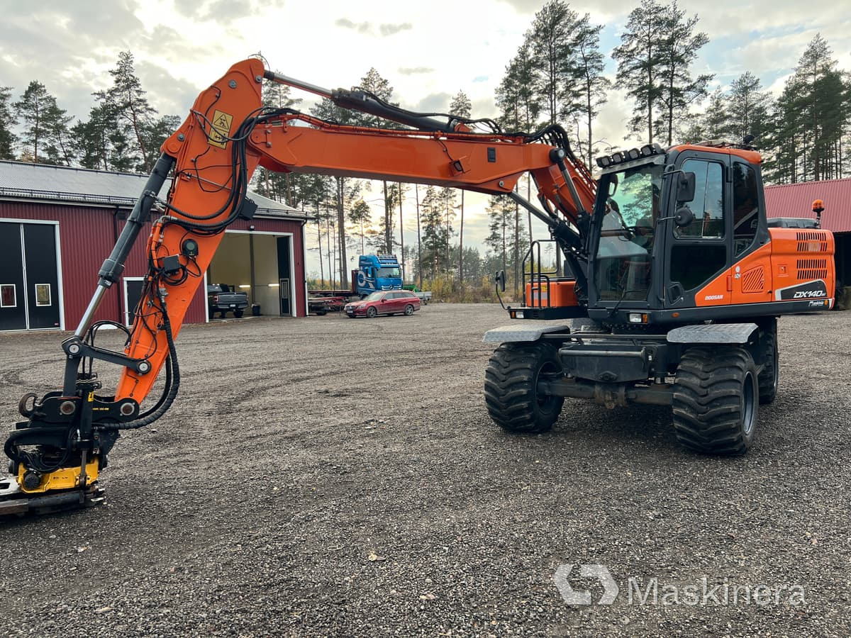 Hjulgrävare Doosan DX140-5 - حفارات زحافة: صور 1 Hjulgrävare Doosan DX140-5 - حفارات زحافة: صور 1