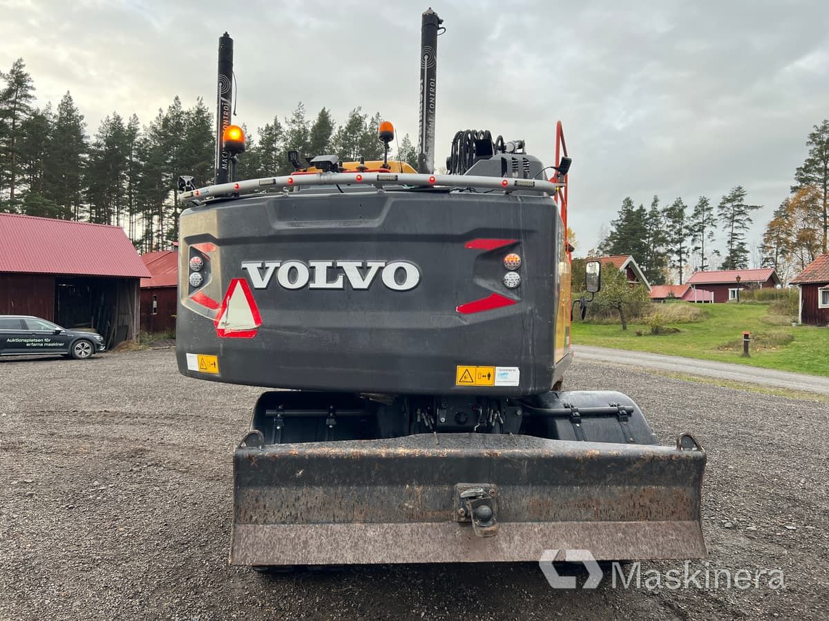 Hjulgrävare Volvo EW160E - حفارات زحافة: صور 5 Hjulgrävare Volvo EW160E - حفارات زحافة: صور 5