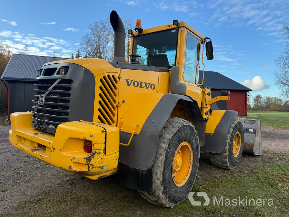 Hjullastare Volvo L90E med tillbehör - اللودر بعجل: صور 5 Hjullastare Volvo L90E med tillbehör - اللودر بعجل: صور 5