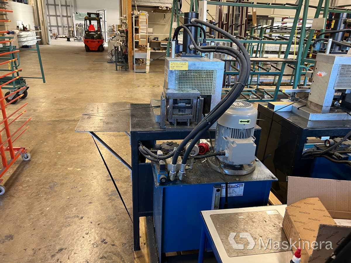 Hydraulisk press Santas Mekaniska DS88 - مكبس ثني: صور 5 Hydraulisk press Santas Mekaniska DS88 - مكبس ثني: صور 5