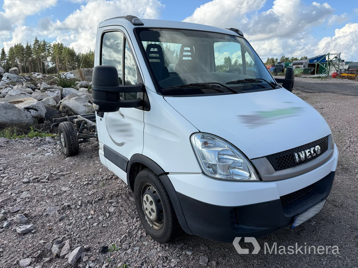 Iveco 35S14/3.0 Chassi (Rep. objekt) - فان: صور 3 Iveco 35S14/3.0 Chassi (Rep. objekt) - فان: صور 3