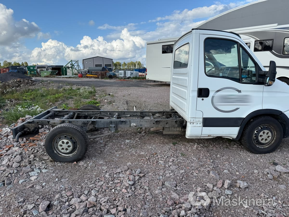 Iveco 35S14/3.0 Chassi (Rep. objekt) - فان: صور 5 Iveco 35S14/3.0 Chassi (Rep. objekt) - فان: صور 5