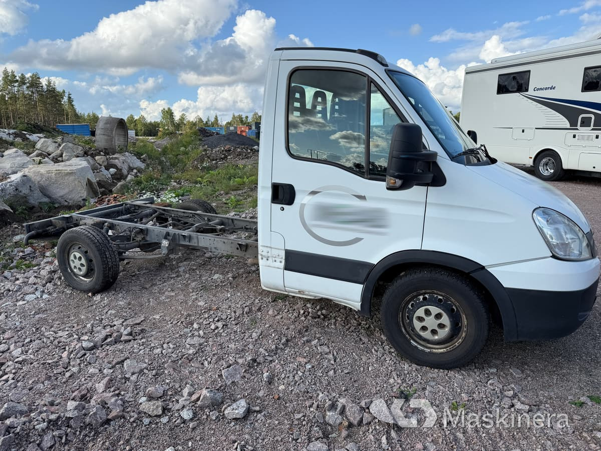 Iveco 35S14/3.0 Chassi (Rep. objekt) - فان: صور 4 Iveco 35S14/3.0 Chassi (Rep. objekt) - فان: صور 4