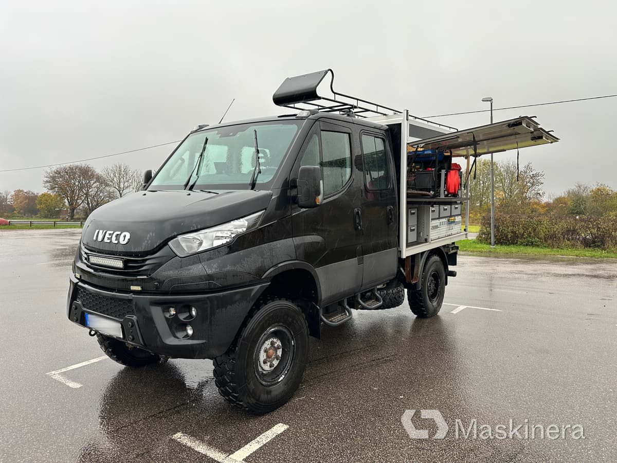 Iveco Daily 55-180 4x4 3.0 Arbetsbil Iveco Daily 4x4 3.0 - فان: صور 1 Iveco Daily 55-180 4x4 3.0 Arbetsbil Iveco Daily 4x4 3.0 - فان: صور 1