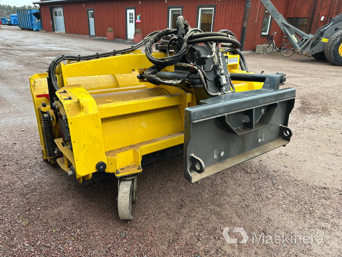 Kombiplog Multihog MPV 2000 - كاسحة ثلوج: صور 3 Kombiplog Multihog MPV 2000 - كاسحة ثلوج: صور 3