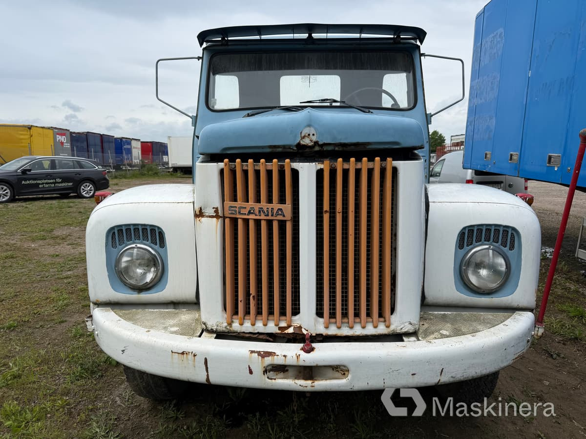 Lastbil Scania L 80 S 42 155 (Reparationsobjekt) - شاحنة جرار: صور 2 Lastbil Scania L 80 S 42 155 (Reparationsobjekt) - شاحنة جرار: صور 2