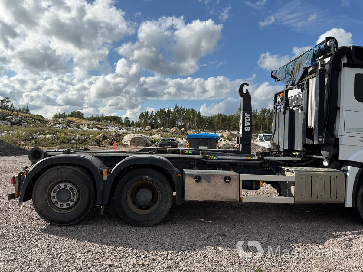 Lastväxlare Mercedes Arocs 2551 - شاحنة ذات الخطاف: صور 5 Lastväxlare Mercedes Arocs 2551 - شاحنة ذات الخطاف: صور 5
