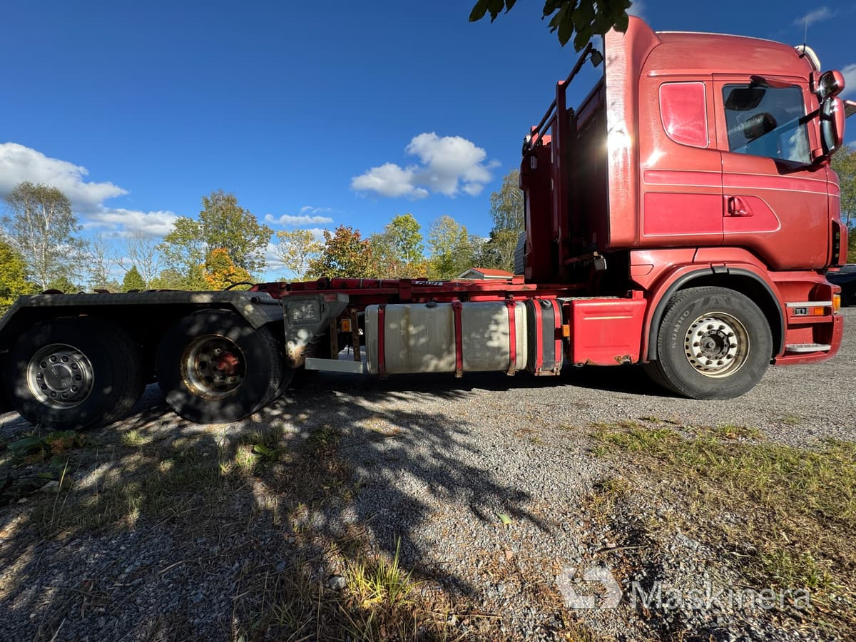 Lastväxlare Scania R500LB6X2*4HHA - شاحنة ذات الخطاف: صور 4 Lastväxlare Scania R500LB6X2*4HHA - شاحنة ذات الخطاف: صور 4