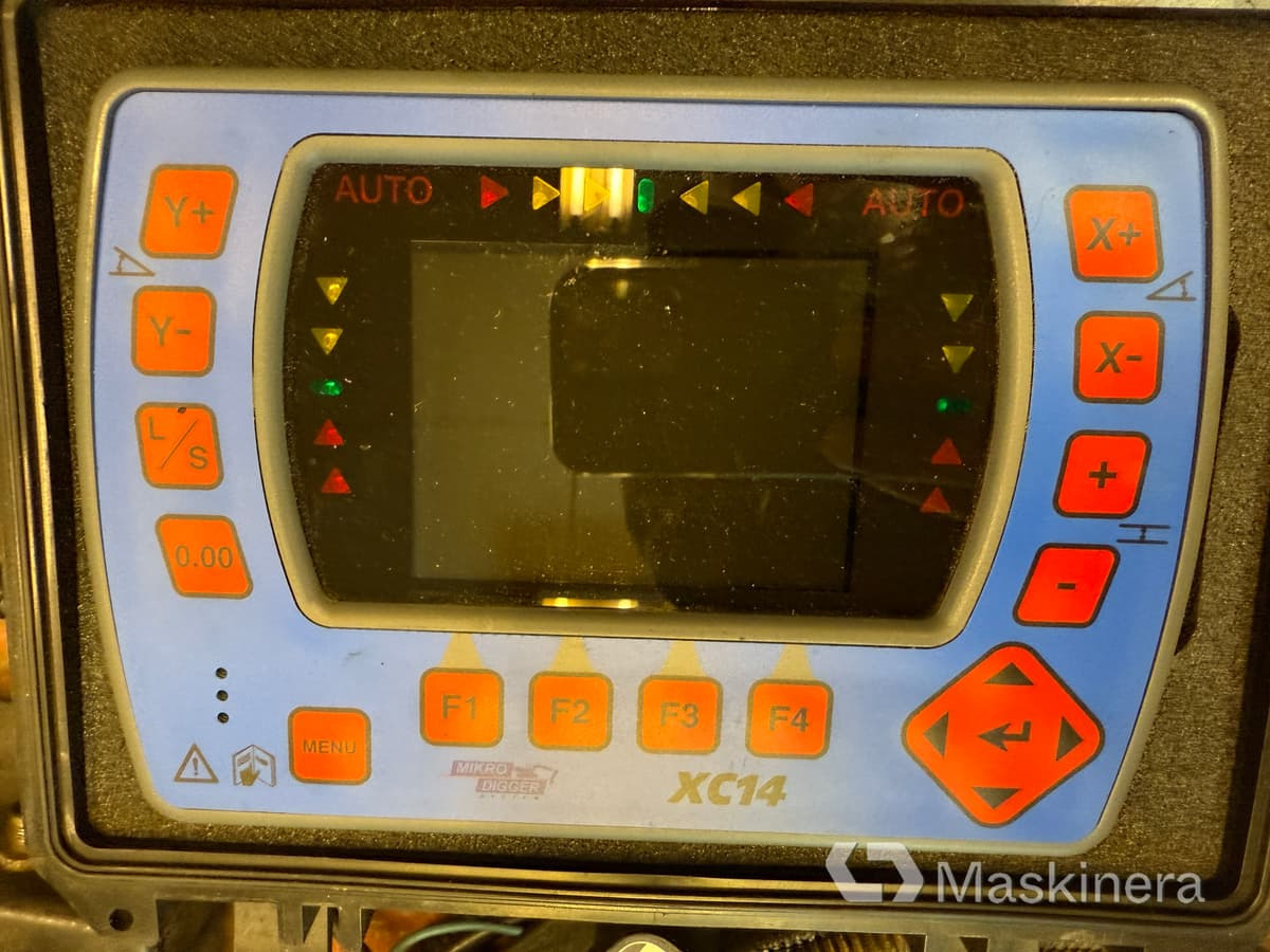 Maskinstyrning Leica Scanlaser XC14 - مِکشاف - آلات البناء: صور 2 Maskinstyrning Leica Scanlaser XC14 - مِکشاف - آلات البناء: صور 2