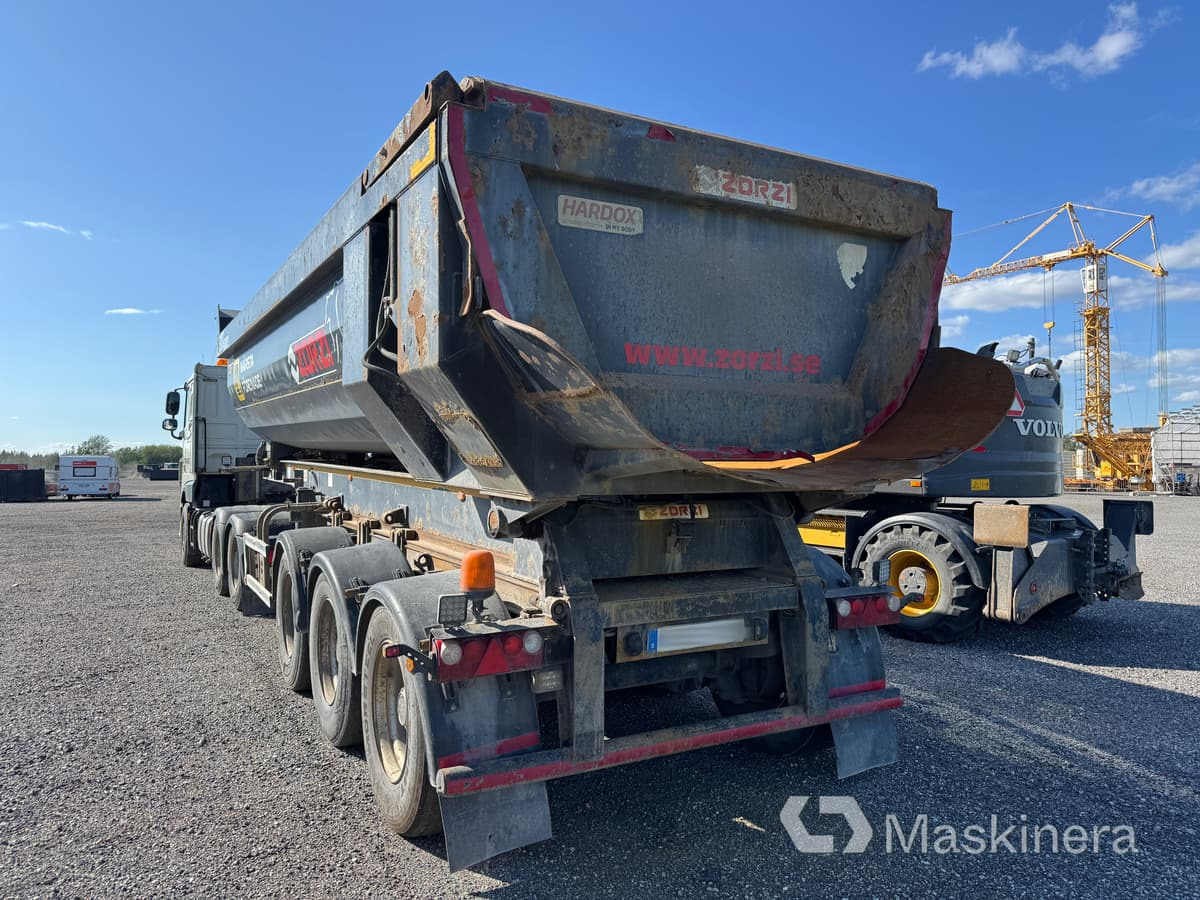Schakttrailer Zorzi 36 S 075 PRS - قلابة نصف مقطورة: صور 4 Schakttrailer Zorzi 36 S 075 PRS - قلابة نصف مقطورة: صور 4