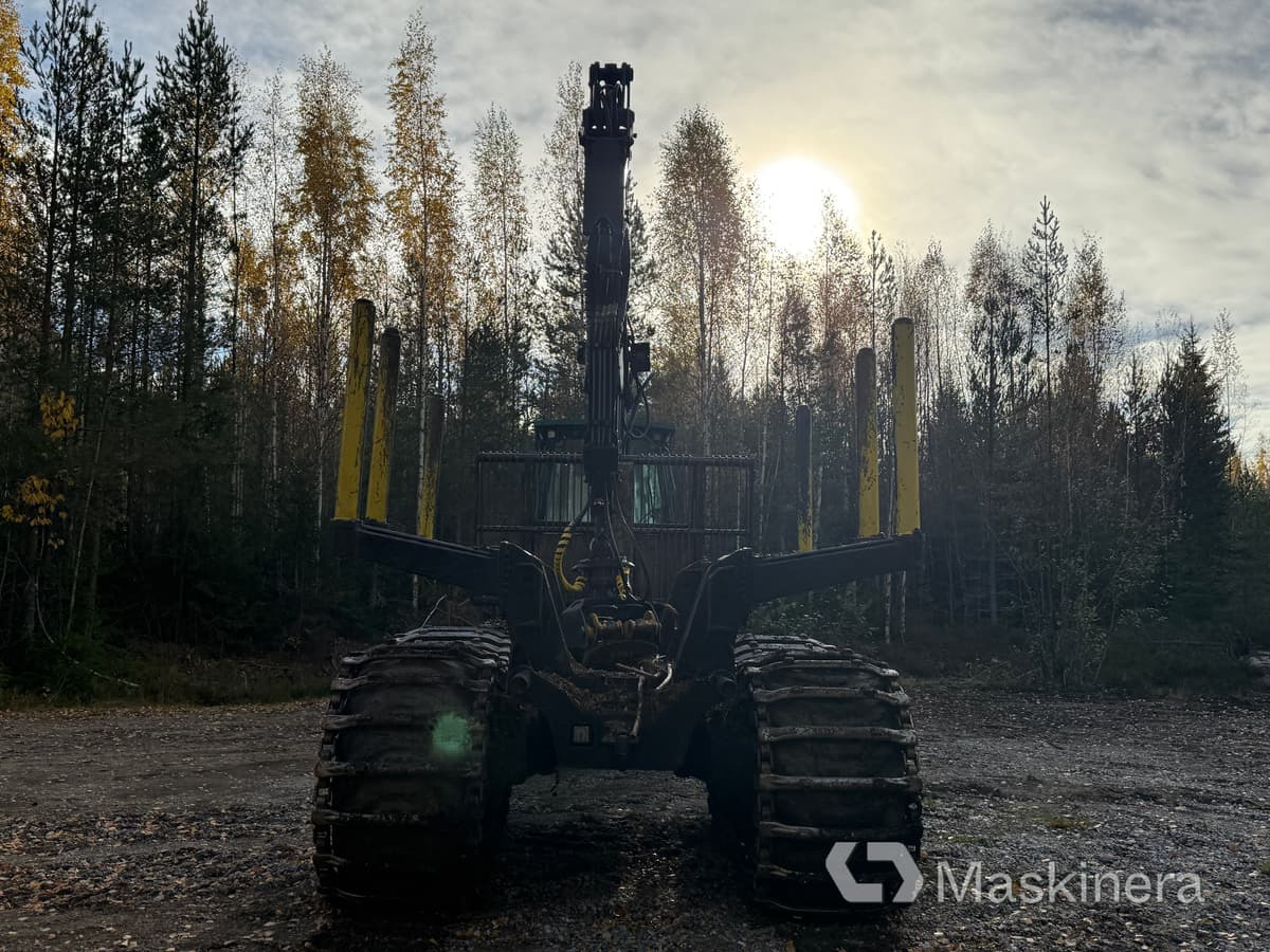 Skotare Timberjack 1410D - شاحنات نقل الأخشاب في الغابات: صور 4 Skotare Timberjack 1410D - شاحنات نقل الأخشاب في الغابات: صور 4