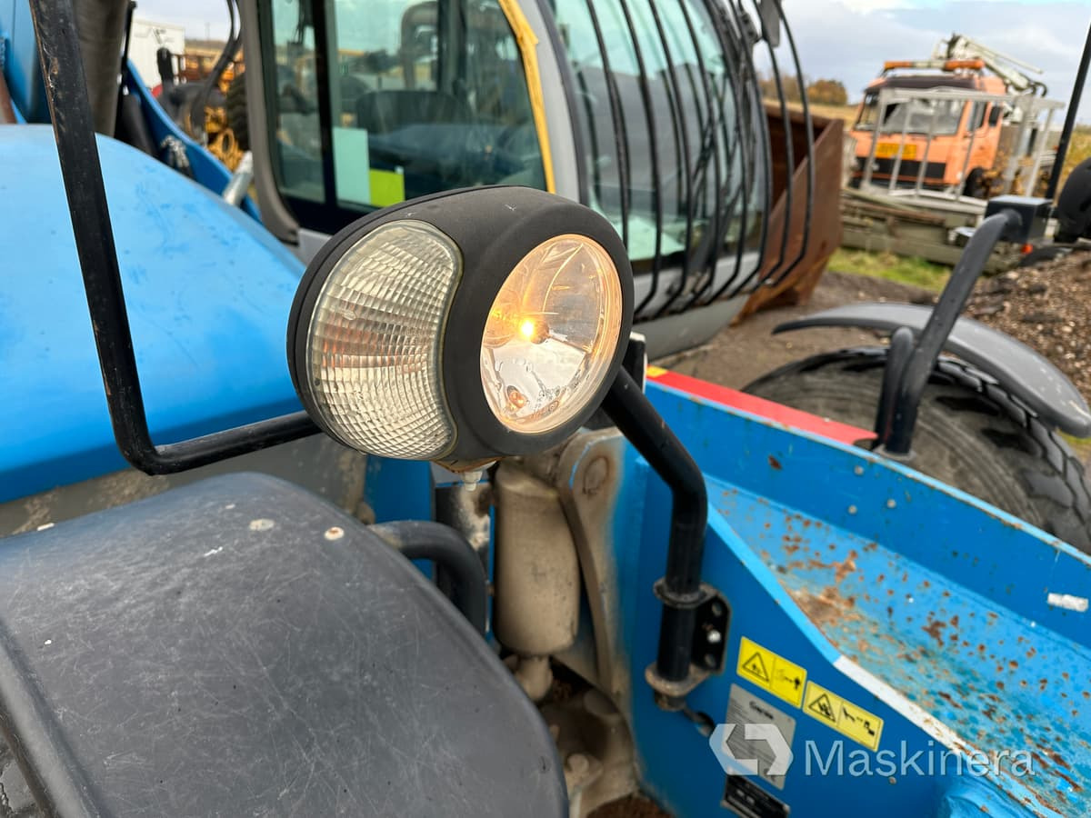 رافعة تلسكوبية Teleskoplastare Genie GTH 4017SX + redskap: صور 41 رافعة تلسكوبية Teleskoplastare Genie GTH 4017SX + redskap: صور 41