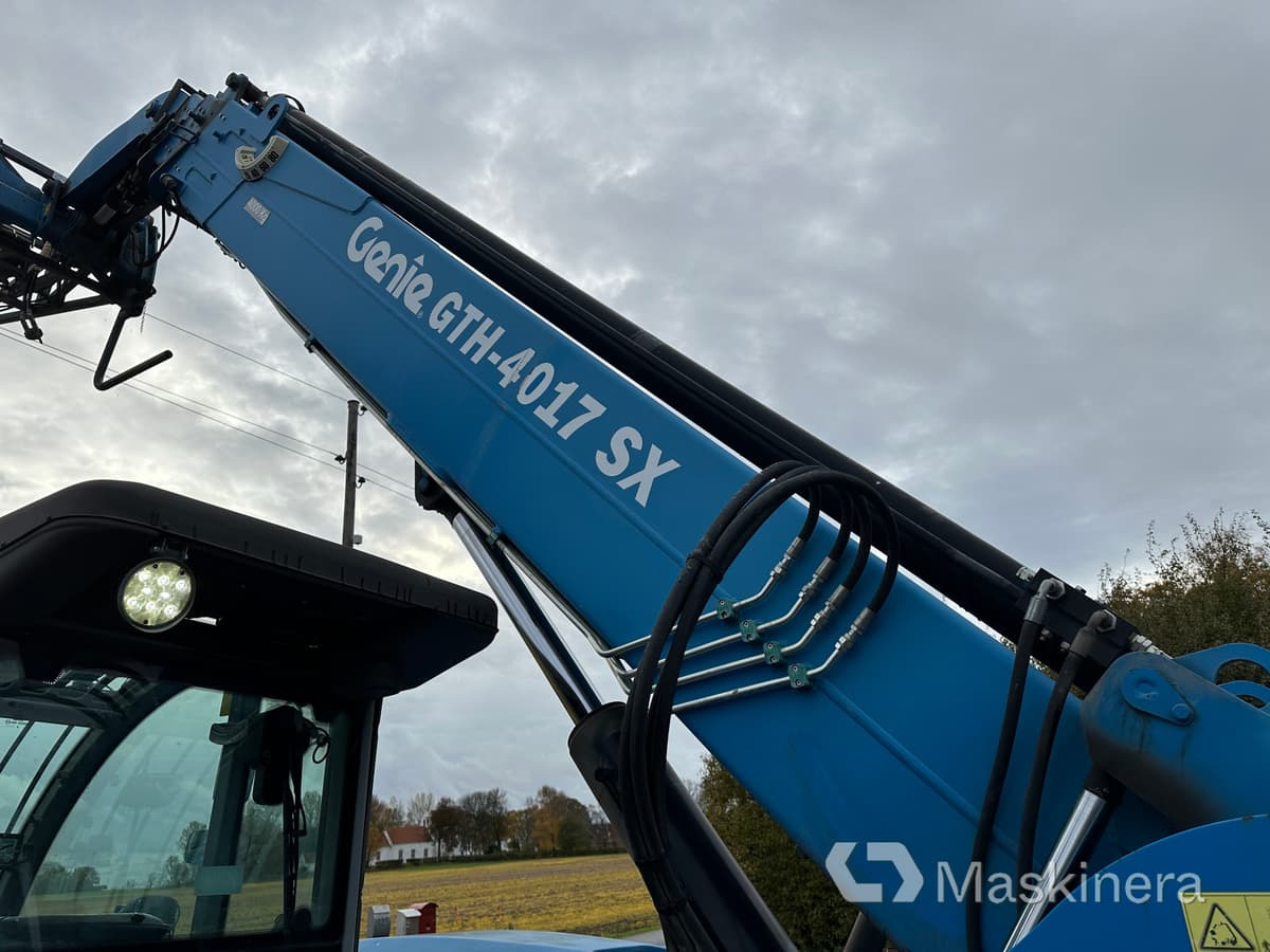 رافعة تلسكوبية Teleskoplastare Genie GTH 4017SX + redskap: صور 25 رافعة تلسكوبية Teleskoplastare Genie GTH 4017SX + redskap: صور 25