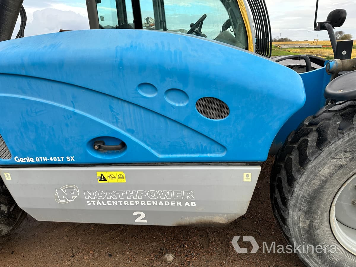 رافعة تلسكوبية Teleskoplastare Genie GTH 4017SX + redskap: صور 36 رافعة تلسكوبية Teleskoplastare Genie GTH 4017SX + redskap: صور 36