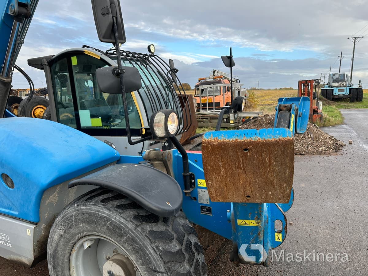 رافعة تلسكوبية Teleskoplastare Genie GTH 4017SX + redskap: صور 39 رافعة تلسكوبية Teleskoplastare Genie GTH 4017SX + redskap: صور 39