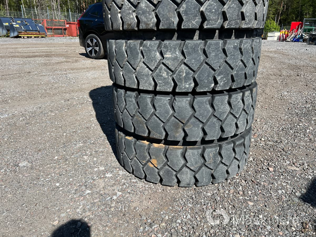 Trelleborg 10.00-20 NHS Däck med fälg Dubbelmontage Trelleborg 10.00-20 - عجلات: صور 5 Trelleborg 10.00-20 NHS Däck med fälg Dubbelmontage Trelleborg 10.00-20 - عجلات: صور 5