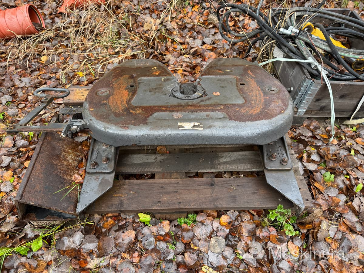 Vändskiva JOST JSK 36 - عجلة الخامسة - شاحنة: صور 3 Vändskiva JOST JSK 36 - عجلة الخامسة - شاحنة: صور 3