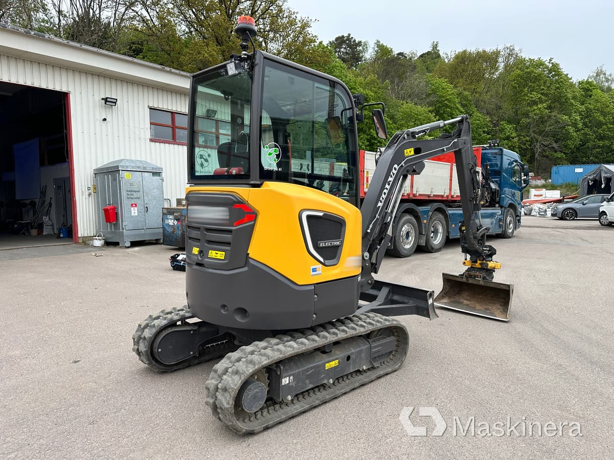 Volvo JECR25D Electric Grävmaskin Volvo ECR25 Electric - حفارات زحافة: صور 5 Volvo JECR25D Electric Grävmaskin Volvo ECR25 Electric - حفارات زحافة: صور 5