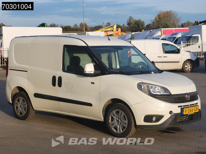 Fiat Doblò 95PK DEFECT/EXPORT! L1H1 Trekhaak Navi Airco Cruise Euro6 L1 Airco Trekhaak Cruise control - فان المدمجة: صور 3 Fiat Doblò 95PK DEFECT/EXPORT! L1H1 Trekhaak Navi Airco Cruise Euro6 L1 Airco Trekhaak Cruise control - فان المدمجة: صور 3