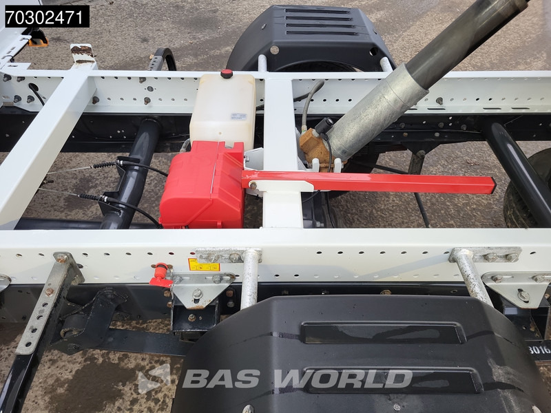 قلاب صغير Iveco Daily 35C16 3.0L Kipper met Kist Dubbel Cabine Dubbellucht 3,5t Trekhaak 160PK Airco Cruise Euro6 Tipper Benne Kieper Airco Trekhaak C: صور 12 قلاب صغير Iveco Daily 35C16 3.0L Kipper met Kist Dubbel Cabine Dubbellucht 3,5t Trekhaak 160PK Airco Cruise Euro6 Tipper Benne Kieper Airco Trekhaak C: صور 12