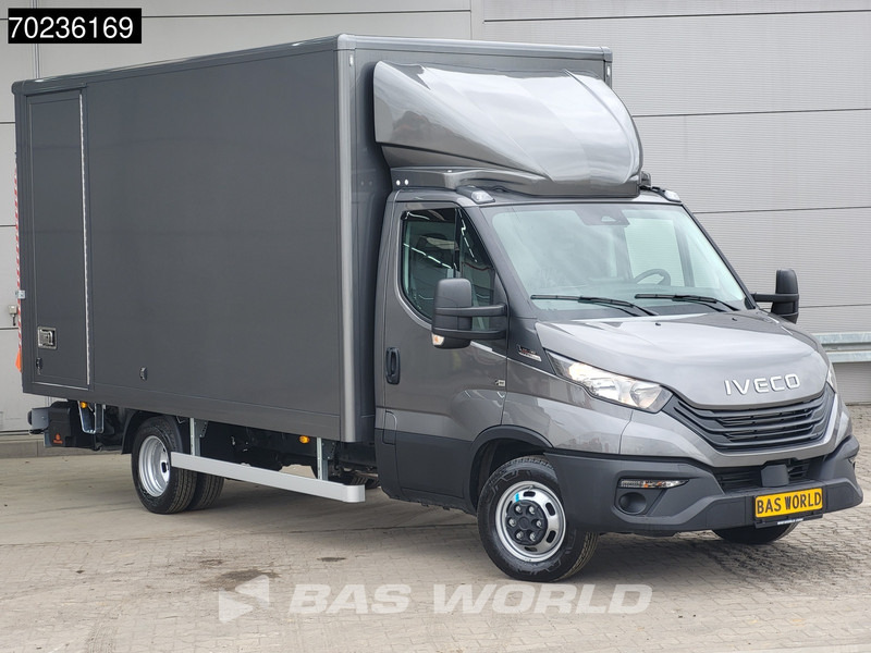 Iveco Daily 35C18 2025 MODEL Automaat 1000kg Laadklep ACC Navi Airco Zijdeur Bakwagen Meubelbak Koffer 21m3 Airco - الشاحنات الصغيرة صندوق مغلق: صور 2 Iveco Daily 35C18 2025 MODEL Automaat 1000kg Laadklep ACC Navi Airco Zijdeur Bakwagen Meubelbak Koffer 21m3 Airco - الشاحنات الصغيرة صندوق مغلق: صور 2