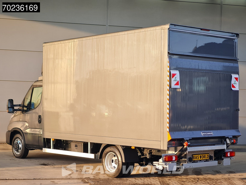 Iveco Daily 35C18 2025 MODEL Automaat 1000kg Laadklep ACC Navi Airco Zijdeur Bakwagen Meubelbak Koffer 21m3 Airco - الشاحنات الصغيرة صندوق مغلق: صور 5 Iveco Daily 35C18 2025 MODEL Automaat 1000kg Laadklep ACC Navi Airco Zijdeur Bakwagen Meubelbak Koffer 21m3 Airco - الشاحنات الصغيرة صندوق مغلق: صور 5