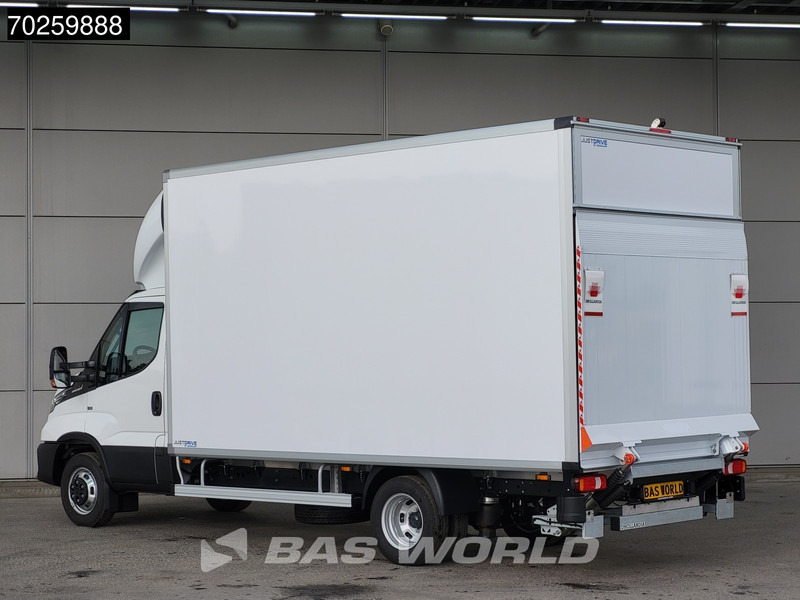 Iveco Daily 35C18 Automaat Luchtvering Zijdeur Laadklep Bakwagen Navi LED Koffer Gesloten laadbak Bakwagen 22m3 Airco Cruise control - الشاحنات الصغيرة صندوق مغلق: صور 2 Iveco Daily 35C18 Automaat Luchtvering Zijdeur Laadklep Bakwagen Navi LED Koffer Gesloten laadbak Bakwagen 22m3 Airco Cruise control - الشاحنات الصغيرة صندوق مغلق: صور 2