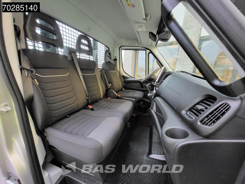 Iveco Daily 35C21 3.0L 210PK Automaat Open Laadbak 2025 model ACC Airco CarPlay Pritsche Pickup Open Box Airco إيجار Iveco Daily 35C21 3.0L 210PK Automaat Open Laadbak 2025 model ACC Airco CarPlay Pritsche Pickup Open Box Airco: صور 14