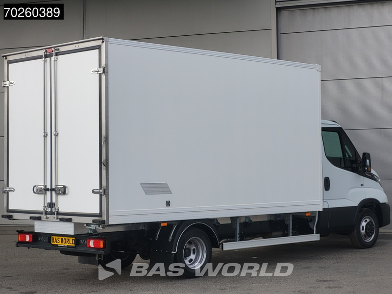 Iveco Daily 35C21 3.0L Koelwagen Vries Carrier Xarios 350 230V stekker CarPlay Airco ACC Koel Koeler Vriezer Vrieswagen Kühler Bakwagen Kühl إيجار Iveco Daily 35C21 3.0L Koelwagen Vries Carrier Xarios 350 230V stekker CarPlay Airco ACC Koel Koeler Vriezer Vrieswagen Kühler Bakwagen Kühl: صور 6