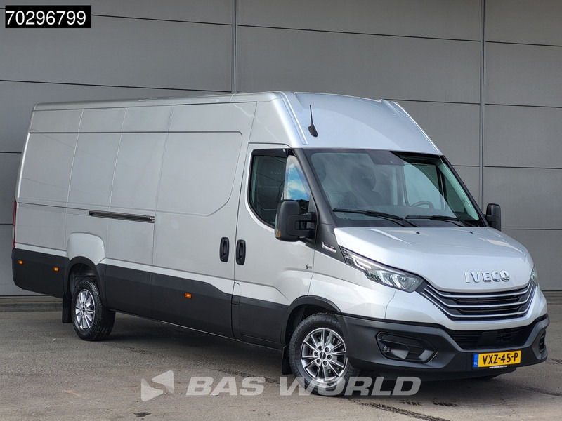 Iveco Daily 35S18 3.0L Automaat L3H2 3,5t Trekhaak 180PK LED ACC Navi Camera APK 08-2026 Euro6 L4H2 Airco Trekhaak - فان: صور 3 Iveco Daily 35S18 3.0L Automaat L3H2 3,5t Trekhaak 180PK LED ACC Navi Camera APK 08-2026 Euro6 L4H2 Airco Trekhaak - فان: صور 3