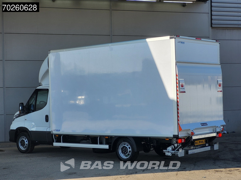 Iveco Daily 35S21 3.0L Automaat NIEUW MODEL Laadklep ACC CarPlay Zijdeur Bakwagen Meubelbak Koffer Airco - الشاحنات الصغيرة صندوق مغلق: صور 2 Iveco Daily 35S21 3.0L Automaat NIEUW MODEL Laadklep ACC CarPlay Zijdeur Bakwagen Meubelbak Koffer Airco - الشاحنات الصغيرة صندوق مغلق: صور 2