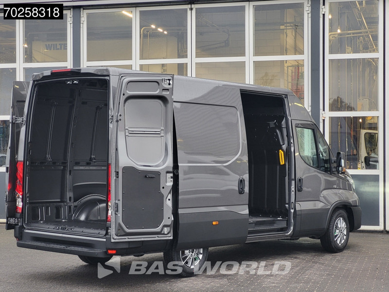 Iveco Daily 35S21 Automaat 2025 model L2H2 ACC LED CarPlay Velgen Camera 12m3 Airco - فان: صور 3 Iveco Daily 35S21 Automaat 2025 model L2H2 ACC LED CarPlay Velgen Camera 12m3 Airco - فان: صور 3