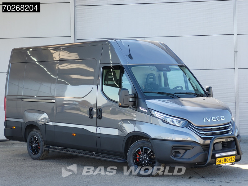 Iveco Daily 35S21 Automaat Black Edition 2025 model L2H2 ACC LED CarPlay Velgen Camera 12m3 Airco - فان: صور 2 Iveco Daily 35S21 Automaat Black Edition 2025 model L2H2 ACC LED CarPlay Velgen Camera 12m3 Airco - فان: صور 2