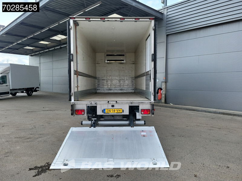 Iveco Daily 40C15 BE Combi Koelwagen Veldhuizen 2100kg Laadvermogen Laadklep Zijdeur Cruise Camera Euro5 Koel Koeler Kühl Kühler Kühlwagen K - الشاحنات الصغيرة: صور 3 Iveco Daily 40C15 BE Combi Koelwagen Veldhuizen 2100kg Laadvermogen Laadklep Zijdeur Cruise Camera Euro5 Koel Koeler Kühl Kühler Kühlwagen K - الشاحنات الصغيرة: صور 3