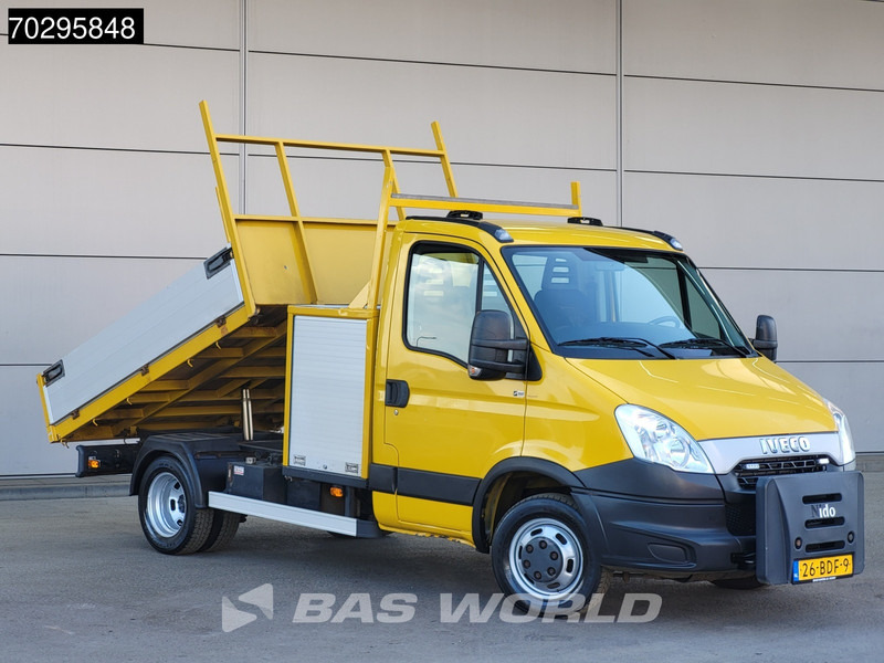 Iveco Daily 50C15 3.0L Kipper met Kist Dubbellucht 3,5t Trekhaak Kieper Tipper Benne Trekhaak - قلاب صغير: صور 3 Iveco Daily 50C15 3.0L Kipper met Kist Dubbellucht 3,5t Trekhaak Kieper Tipper Benne Trekhaak - قلاب صغير: صور 3