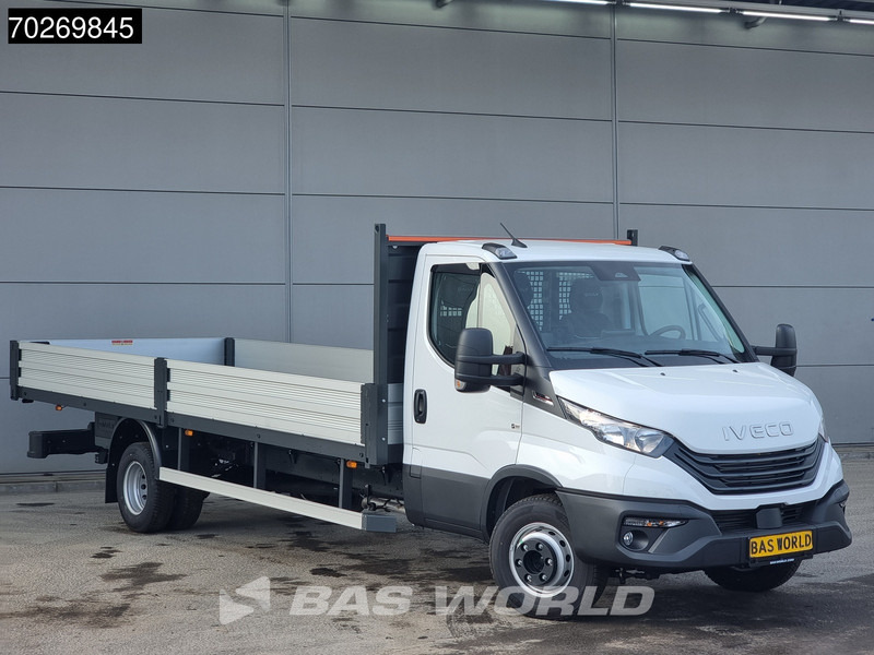 Iveco Daily 70C18 3.0L Automaat 525cm Open laadbak XXL Trekhaak ACC Navi Airco Pickup Pritsche 5m3 Airco Trekhaak - الشاحنات الصغيرة المسطحة: صور 3 Iveco Daily 70C18 3.0L Automaat 525cm Open laadbak XXL Trekhaak ACC Navi Airco Pickup Pritsche 5m3 Airco Trekhaak - الشاحنات الصغيرة المسطحة: صور 3