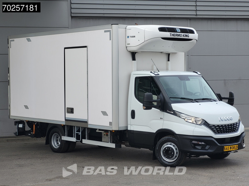 الشاحنات الصغيرة المبردة Iveco Daily 72C21 3.0L Koelwagen Laadklep Thermo King T-600R 380V Luchtvering Koelwagen Airco Cruise Camera Koeler Koel Kühlwagen 28m3 Airco: صور 5