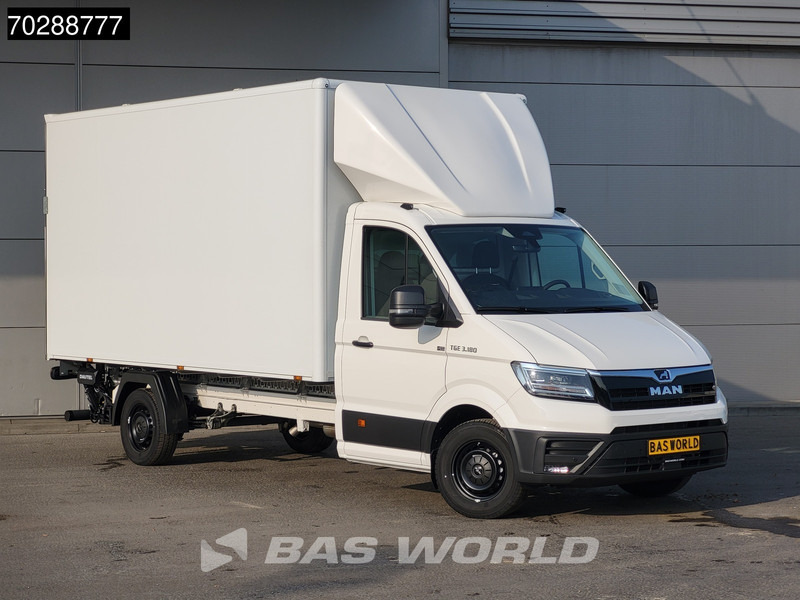 MAN TGE 3.180 Automaat Laadklep Bakwagen 2025 Facelift Navi LED Airco Cruise Euro6 Meubelbak Koffer 21m3 Airco Cruise control - الشاحنات الصغيرة صندوق مغلق: صور 2 MAN TGE 3.180 Automaat Laadklep Bakwagen 2025 Facelift Navi LED Airco Cruise Euro6 Meubelbak Koffer 21m3 Airco Cruise control - الشاحنات الصغيرة صندوق مغلق: صور 2