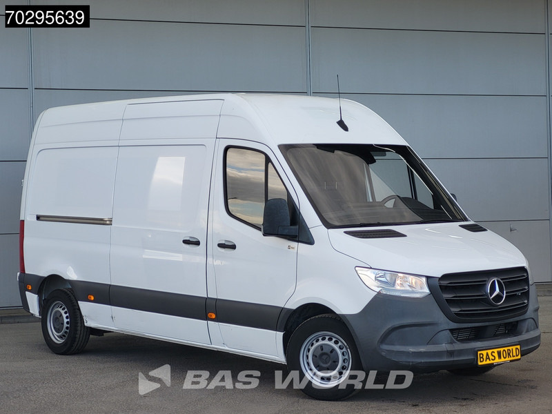 Mercedes-Benz Sprinter 311 CDI L2H2 Airco Cruise MBUX CarPlay Euro6 L2 12m3 Airco Cruise control - فان المدمجة: صور 3 Mercedes-Benz Sprinter 311 CDI L2H2 Airco Cruise MBUX CarPlay Euro6 L2 12m3 Airco Cruise control - فان المدمجة: صور 3