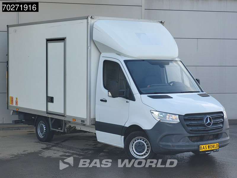Mercedes-Benz Sprinter 314 CDI Automaat Laadklep Zijdeur Bakwagen Camera Airco Cruise MBUX CarPlay Euro6 Meubelbak Koffer Airco Cruise control - الشاحنات الصغيرة صندوق مغلق: صور 5 Mercedes-Benz Sprinter 314 CDI Automaat Laadklep Zijdeur Bakwagen Camera Airco Cruise MBUX CarPlay Euro6 Meubelbak Koffer Airco Cruise control - الشاحنات الصغيرة صندوق مغلق: صور 5