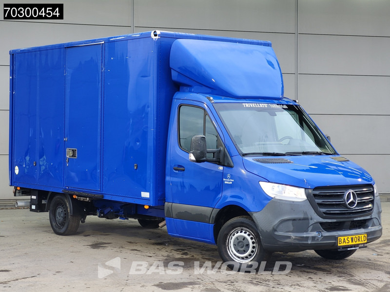 Mercedes-Benz Sprinter 314 CDI Laadklep Zijdeur Bakwagen Airco MBUX CarPlay Euro6 Meubelbak Koffer Airco - الشاحنات الصغيرة صندوق مغلق: صور 5 Mercedes-Benz Sprinter 314 CDI Laadklep Zijdeur Bakwagen Airco MBUX CarPlay Euro6 Meubelbak Koffer Airco - الشاحنات الصغيرة صندوق مغلق: صور 5