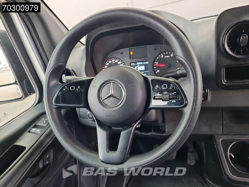 فان المدمجة Mercedes-Benz Sprinter 315 CDI Automaat L2H2 150PK Airco Camera Parkeersensoren MBUX CarPlay Euro6 L2 Airco: صور 18 فان المدمجة Mercedes-Benz Sprinter 315 CDI Automaat L2H2 150PK Airco Camera Parkeersensoren MBUX CarPlay Euro6 L2 Airco: صور 18