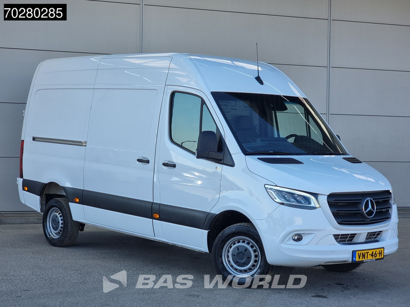 Mercedes-Benz Sprinter 315 CDI Automaat L2H2 LED Trekhaak Navi Airco Cruise Camera MBUX L2 10m3 Airco Trekhaak Cruise control - فان: صور 3 Mercedes-Benz Sprinter 315 CDI Automaat L2H2 LED Trekhaak Navi Airco Cruise Camera MBUX L2 10m3 Airco Trekhaak Cruise control - فان: صور 3