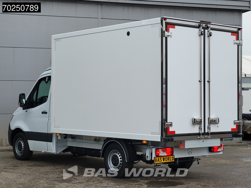 Mercedes-Benz Sprinter 315 CDI Koelwagen 2025model Thermo King V-300max 230V stekker Bakwagen Koel Kühlwagen 13m3 Airco Cruise control - الشاحنات الصغيرة المبردة: صور 2 Mercedes-Benz Sprinter 315 CDI Koelwagen 2025model Thermo King V-300max 230V stekker Bakwagen Koel Kühlwagen 13m3 Airco Cruise control - الشاحنات الصغيرة المبردة: صور 2