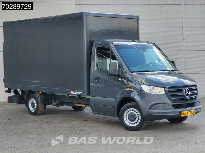 Mercedes-Benz Sprinter 316 CDI Laadklep Bakwagen Airco Camera MBUX CarPlay Euro6 Meubelbak Koffer 19m3 Airco Cruise control - الشاحنات الصغيرة صندوق مغلق: صور 5 Mercedes-Benz Sprinter 316 CDI Laadklep Bakwagen Airco Camera MBUX CarPlay Euro6 Meubelbak Koffer 19m3 Airco Cruise control - الشاحنات الصغيرة صندوق مغلق: صور 5