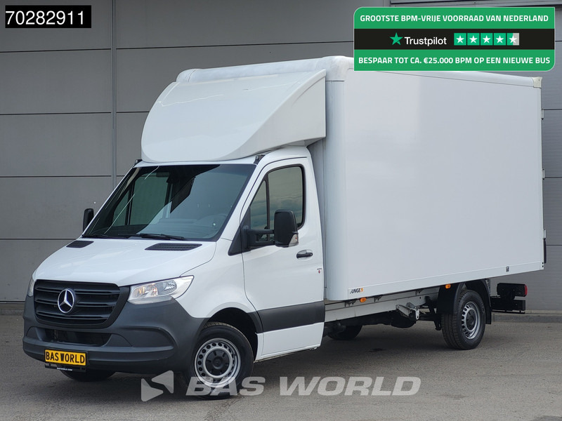 Mercedes-Benz Sprinter 317 CDI Automaat Bakwagen Achterdeuren Airco Camera Euro6 Meubelbak Koffer 21m3 Airco - الشاحنات الصغيرة صندوق مغلق: صور 1 Mercedes-Benz Sprinter 317 CDI Automaat Bakwagen Achterdeuren Airco Camera Euro6 Meubelbak Koffer 21m3 Airco - الشاحنات الصغيرة صندوق مغلق: صور 1