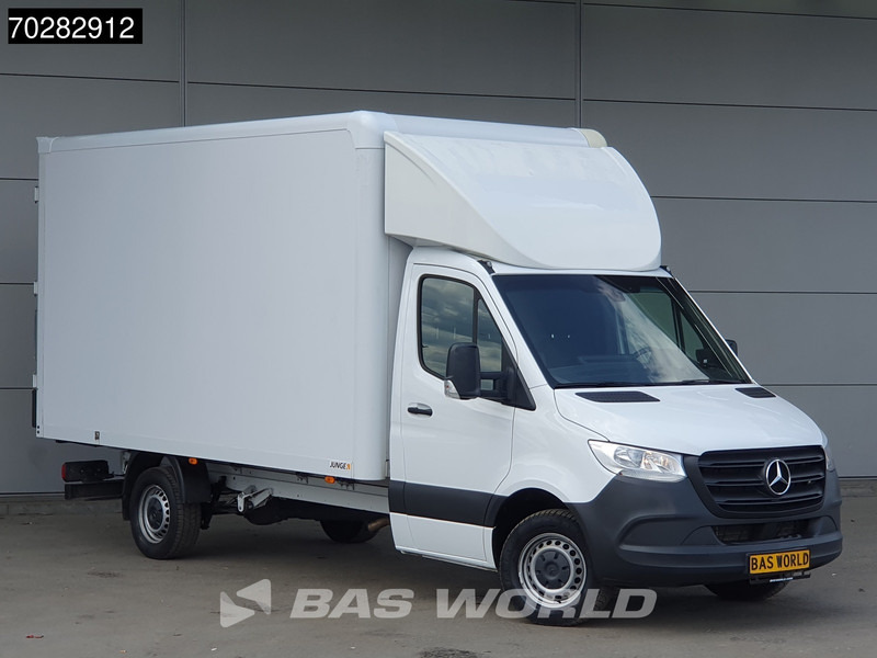 Mercedes-Benz Sprinter 317 CDI Automaat Bakwagen Achterdeuren Airco Camera Euro6 Meubelbak Koffer 21m3 Airco - الشاحنات الصغيرة صندوق مغلق: صور 5 Mercedes-Benz Sprinter 317 CDI Automaat Bakwagen Achterdeuren Airco Camera Euro6 Meubelbak Koffer 21m3 Airco - الشاحنات الصغيرة صندوق مغلق: صور 5