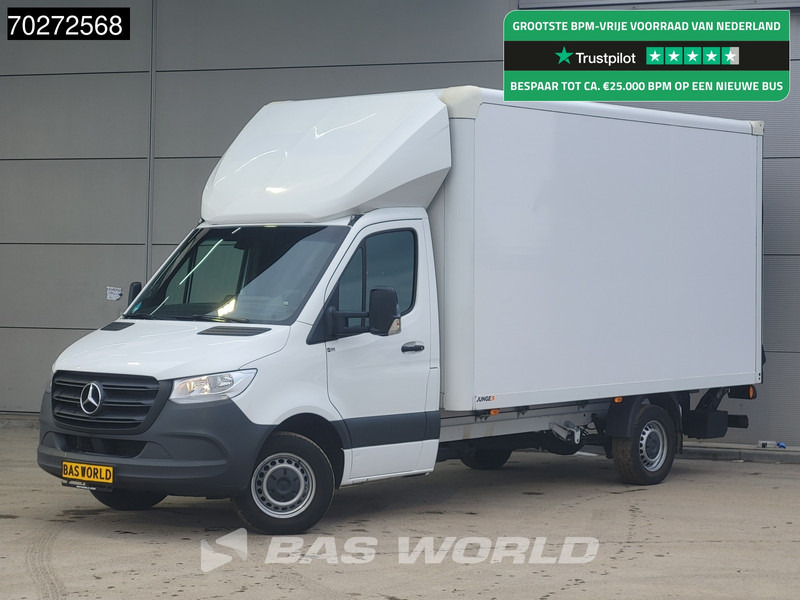 Mercedes-Benz Sprinter 317 CDI Automaat Bakwagen Laadklep Camera Airco Koffer Meubelbak 20m3 Airco - الشاحنات الصغيرة صندوق مغلق: صور 1 Mercedes-Benz Sprinter 317 CDI Automaat Bakwagen Laadklep Camera Airco Koffer Meubelbak 20m3 Airco - الشاحنات الصغيرة صندوق مغلق: صور 1
