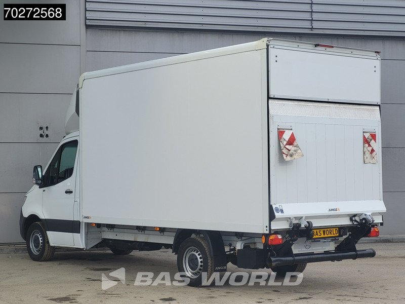 Mercedes-Benz Sprinter 317 CDI Automaat Bakwagen Laadklep Camera Airco Koffer Meubelbak 20m3 Airco - الشاحنات الصغيرة صندوق مغلق: صور 2 Mercedes-Benz Sprinter 317 CDI Automaat Bakwagen Laadklep Camera Airco Koffer Meubelbak 20m3 Airco - الشاحنات الصغيرة صندوق مغلق: صور 2